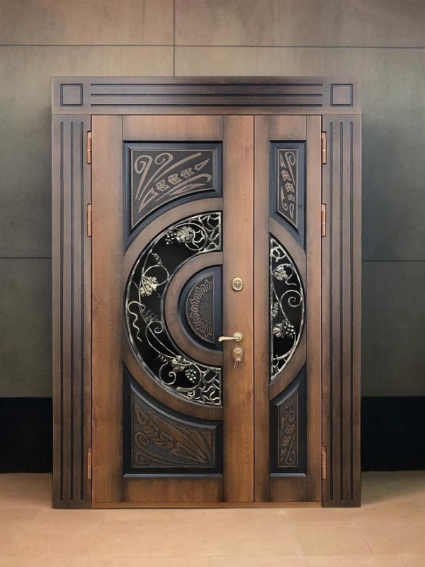 Полуторная с фигурными стеклами