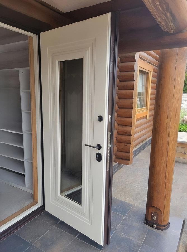 С витражным стеклом