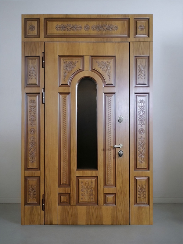 Нестандартная дверь с окном