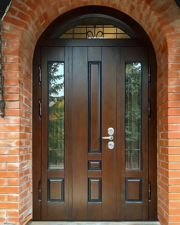 Арочная входная дверь